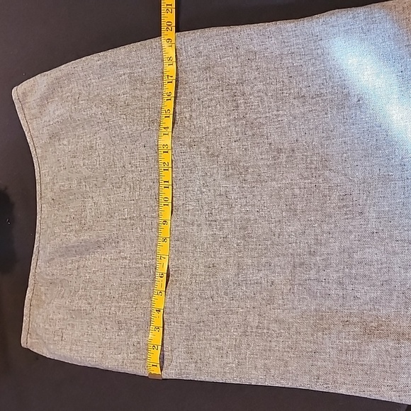 Calvin Klein skirt set - Picture 13 of 16